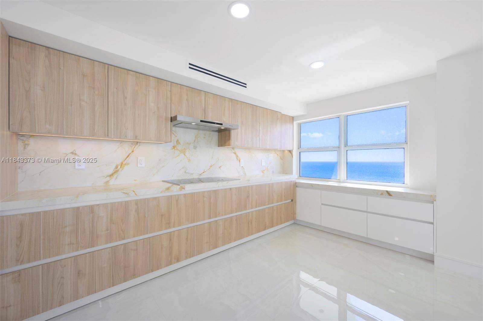 Fort Lauderdale, FL 33308,3410 Galt Ocean Dr #PH2N