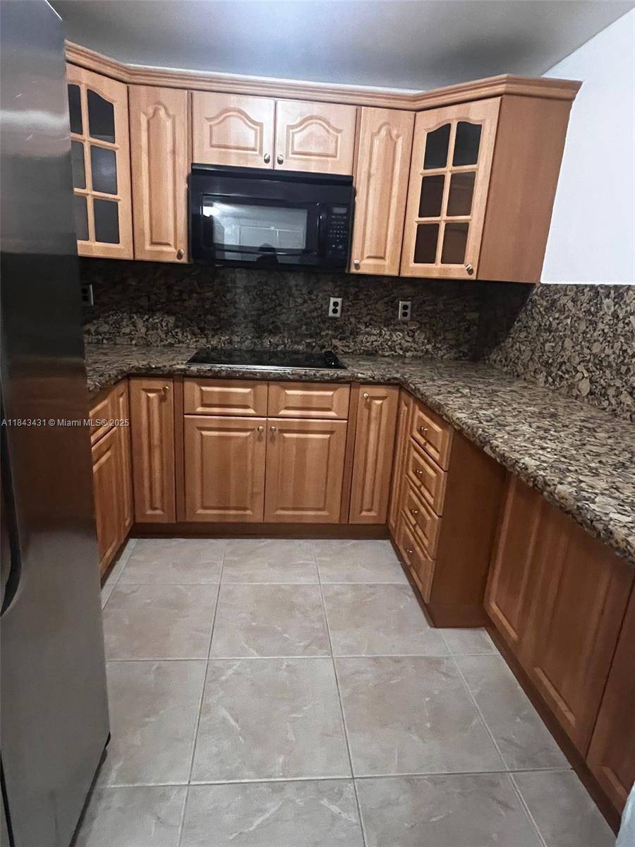 Miami, FL 33175,2075 SW 122nd Ave #520