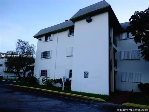 15225 NE 6th Ave #B207, Miami, FL 33162