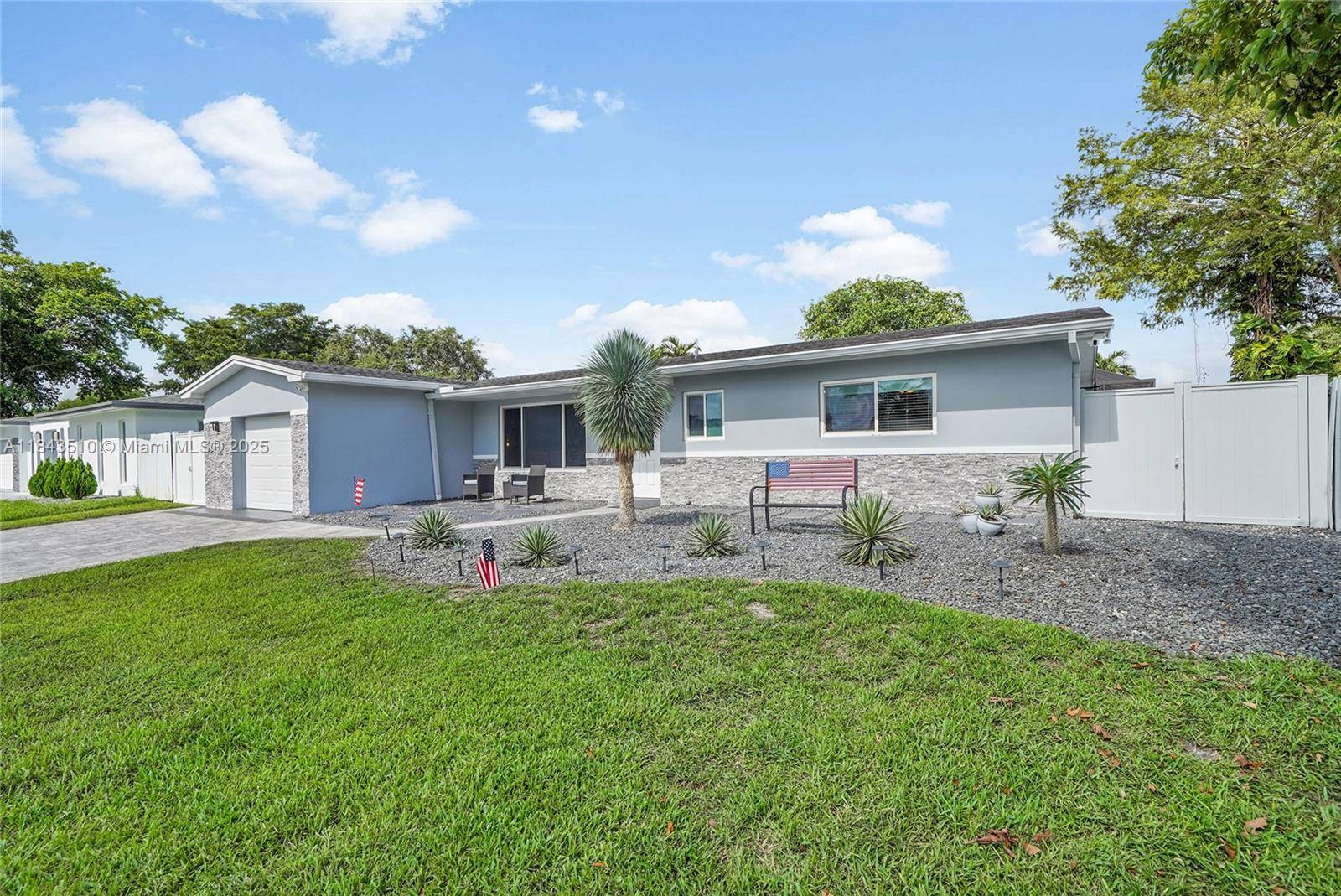 Pembroke Pines, FL 33024,521 NW 93rd Ter
