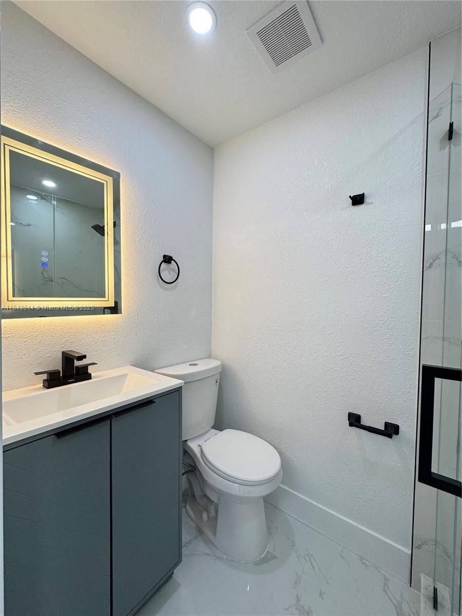 17645 NW 37th Ave #2, Miami Gardens, FL 33056