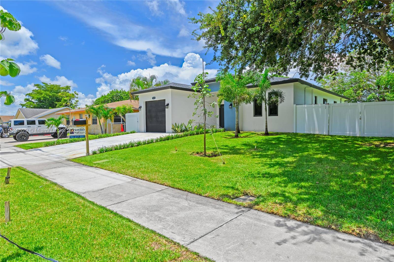 Pompano Beach, FL 33060,335 NW 15th St