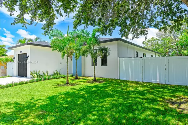 Pompano Beach, FL 33060,335 NW 15th St