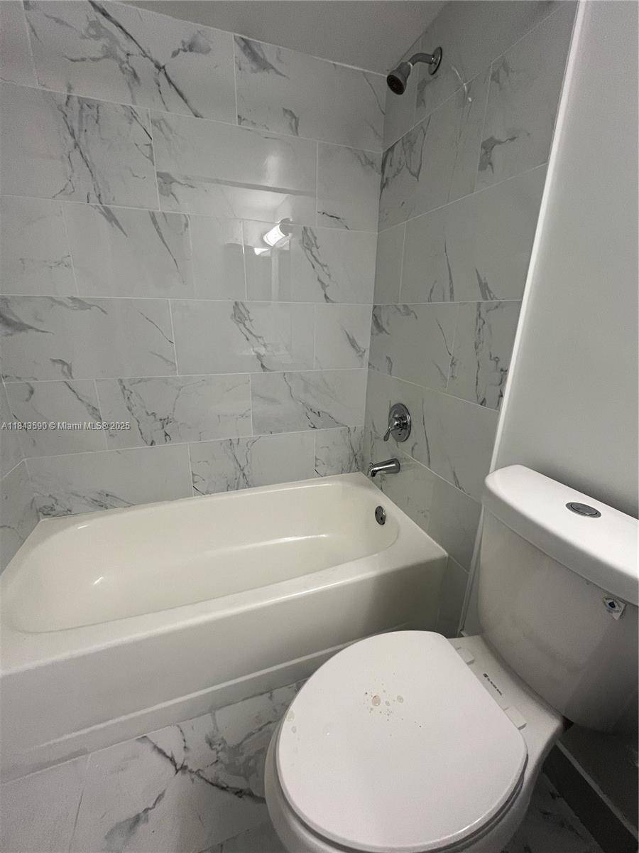 Miami, FL 33193,7430 SW 153rd Pl #106-1