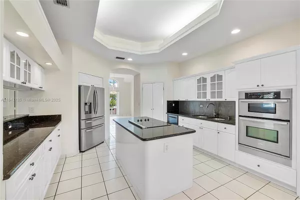 Palmetto Bay, FL 33157,7469 SW 168th Ter #.
