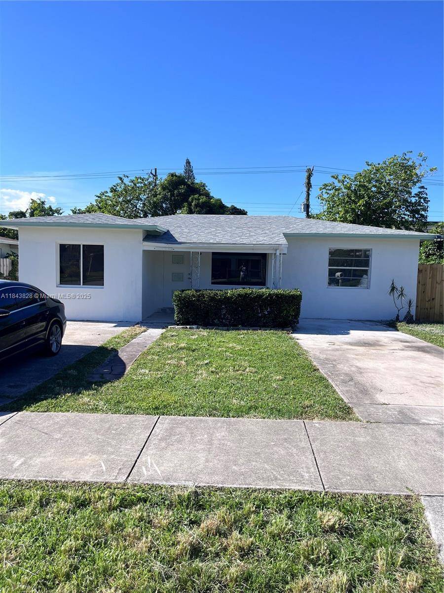 4011 SW 27 ST #0, West Park, FL 33023
