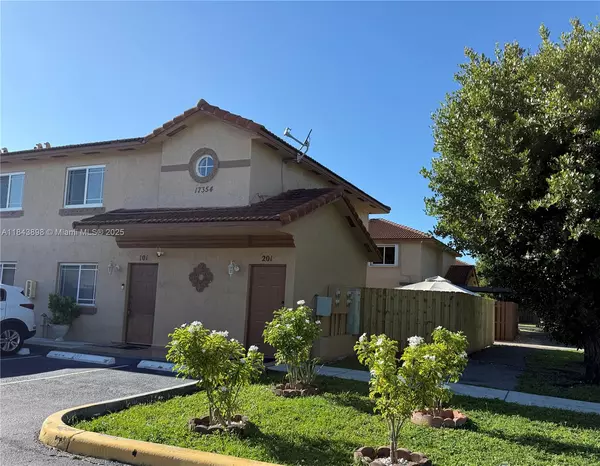 17354 NW 74th Ave #201, Hialeah, FL 33015