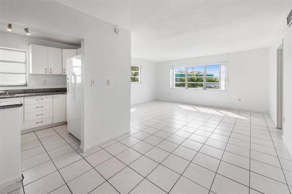 1020 94th St #503, Bay Harbor Islands, FL 33154