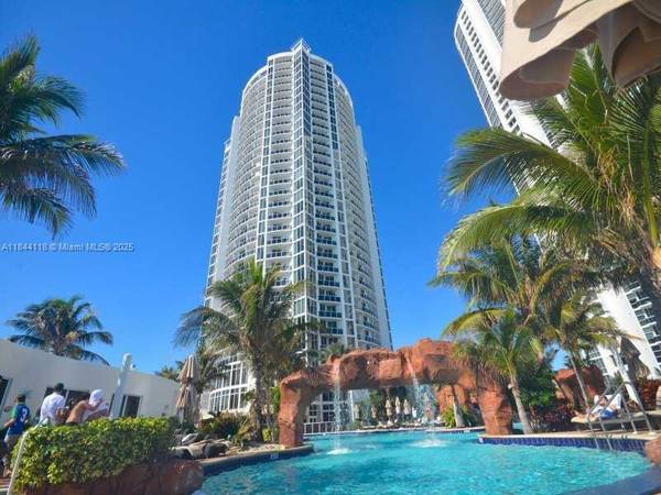 18001 Collins Ave #1411, Sunny Isles Beach, FL 33160
