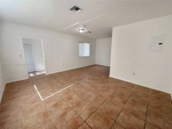 North Bay Village, FL 33141,7536 Cutlass Ave