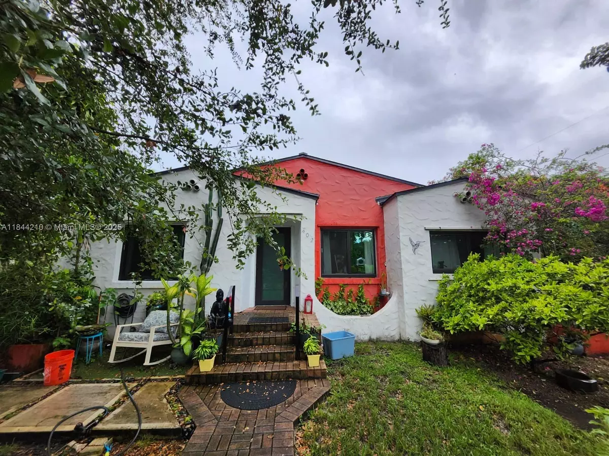 Miami, FL 33135,402 SW 33rd Ave #0