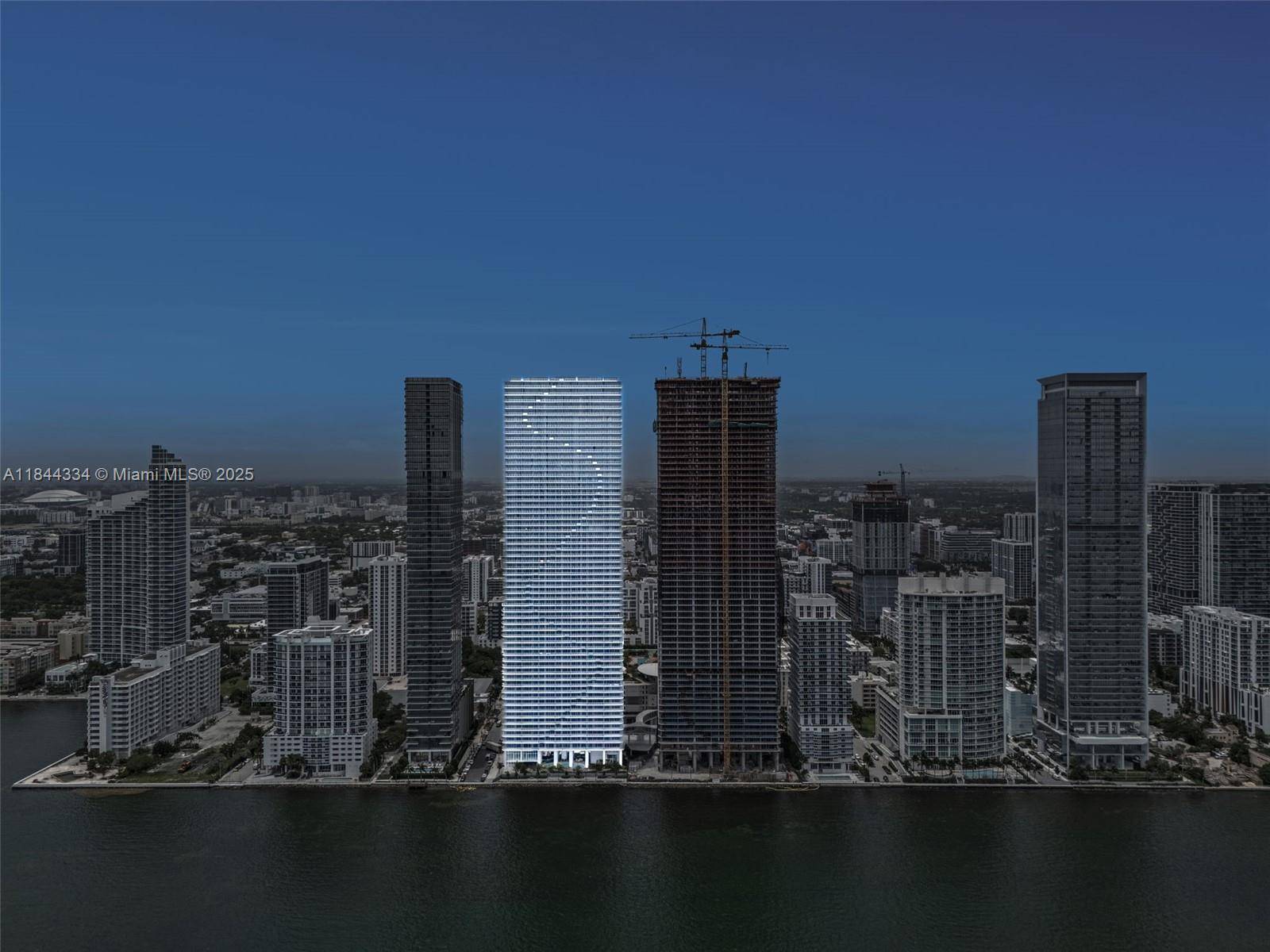 Miami, FL 33137,725 NE 24 #3806