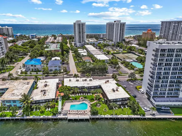 Pompano Beach, FL 33062,555 N Riverside Dr #4