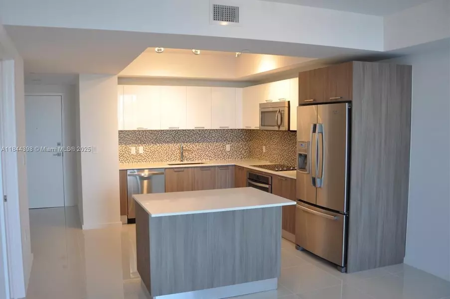 5300 Paseo Blvd #310, Doral, FL 33166