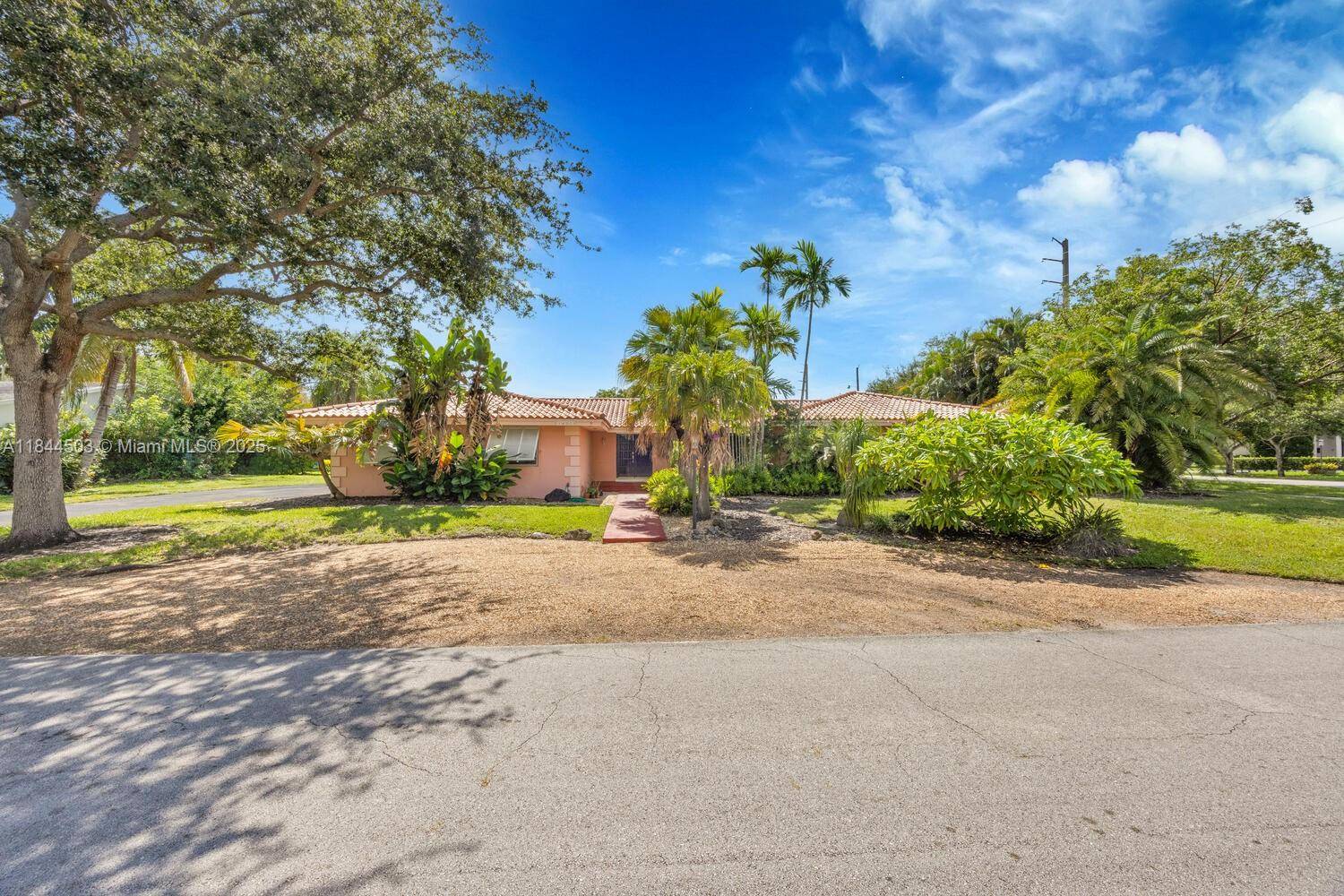 14323 SW 80th Ave, Palmetto Bay, FL 33158