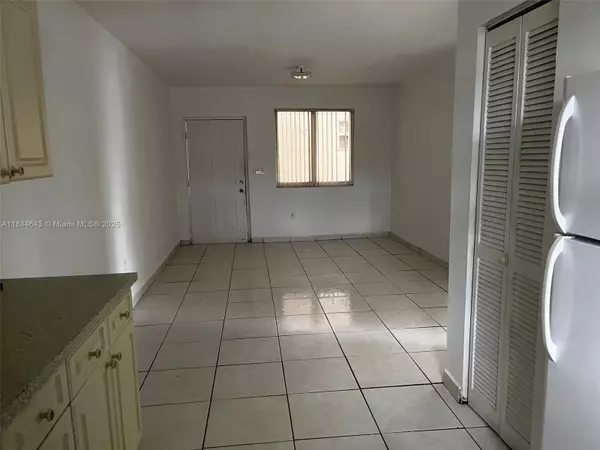 Miami, FL 33126,181 NW 47th Ave #25