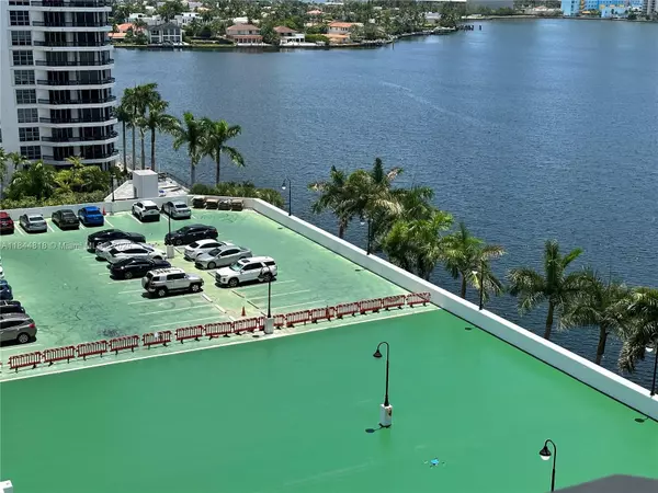 Aventura, FL 33180,3530 MYSTIC POINTE DR #1213