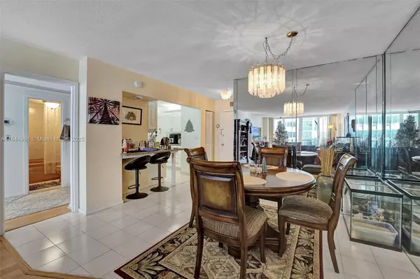 Hallandale Beach, FL 33009,3140 S Ocean Dr #1102