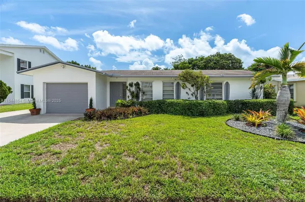 140 SW 126th Ave, Plantation, FL 33325