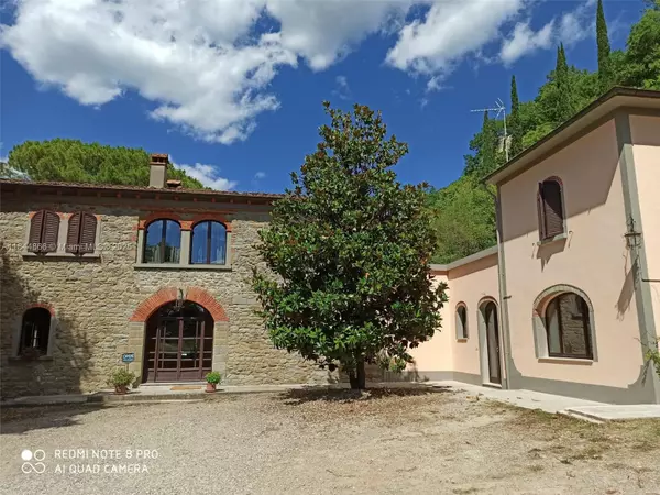 52010,74 Castelnuovo - Subbiano, Tuscany