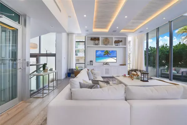 Surfside, FL 33154,9501 Collins Ave #1