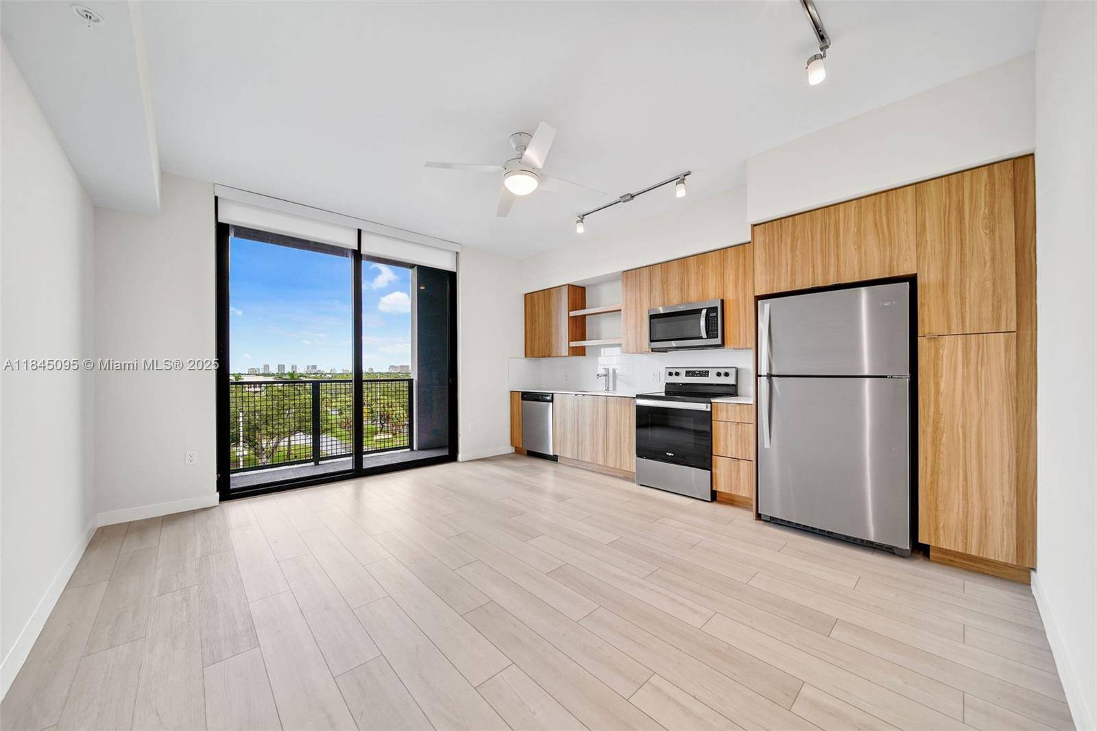 555 NE 8th St #0714, Fort Lauderdale, FL 33304