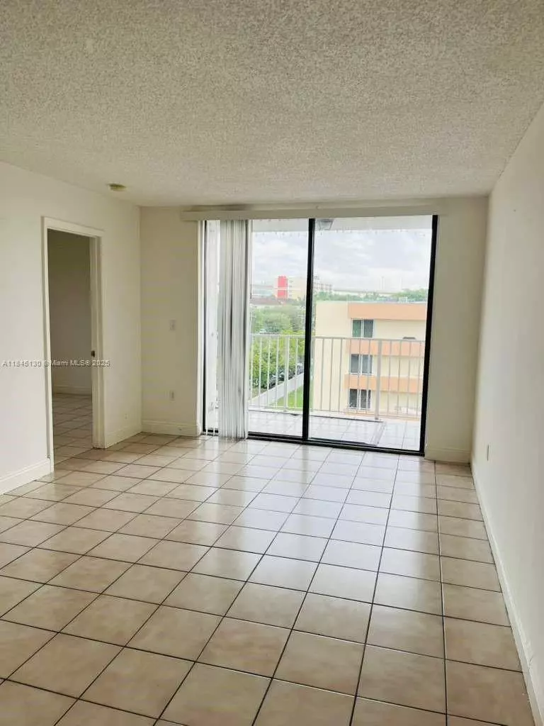 Miami, FL 33126,Address not disclosed