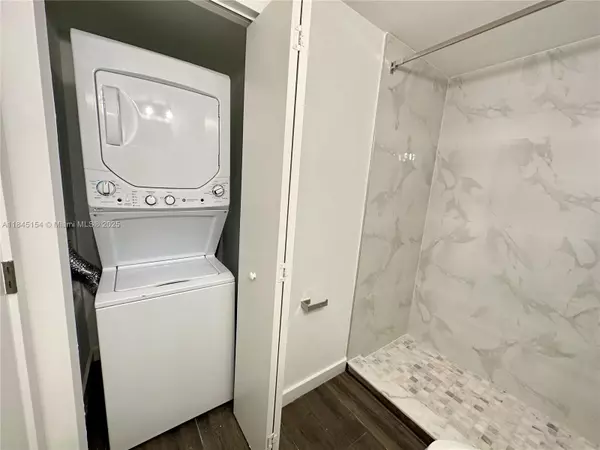 Miami Beach, FL 33139,1560 Euclid Ave #5
