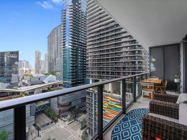 45 SW 9th St #1510, Miami, FL 33130
