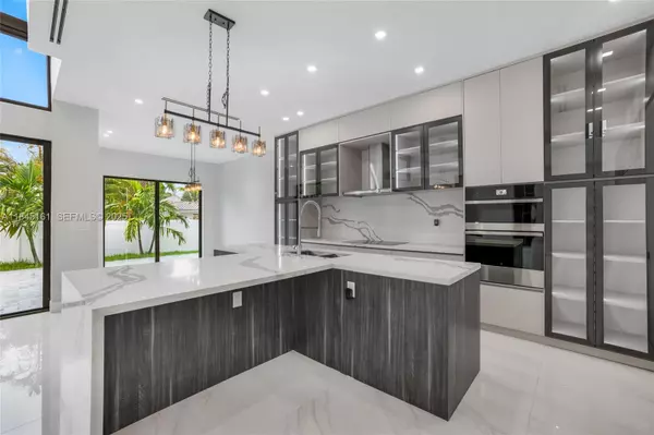 Fort Lauderdale, FL 33304,750 NE 16th Ave