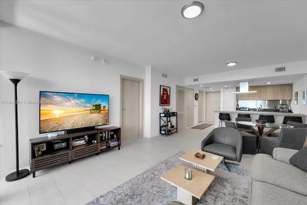 Miami, FL 33131,1000 Brickell Plaza #3610