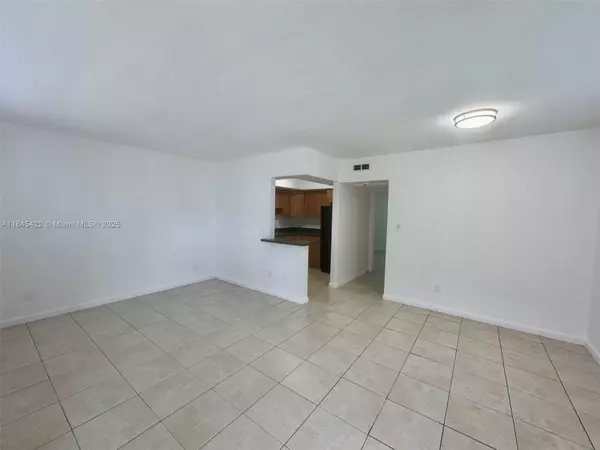 1904 SW 2nd St #1-7, Fort Lauderdale, FL 33312