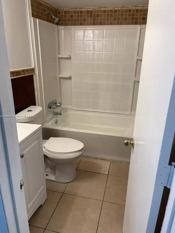 Miami, FL 33147,1625 NW 81st St #1625