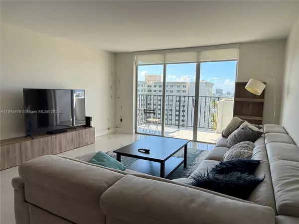 Aventura, FL 33160,2780 NE 183rd St #1403