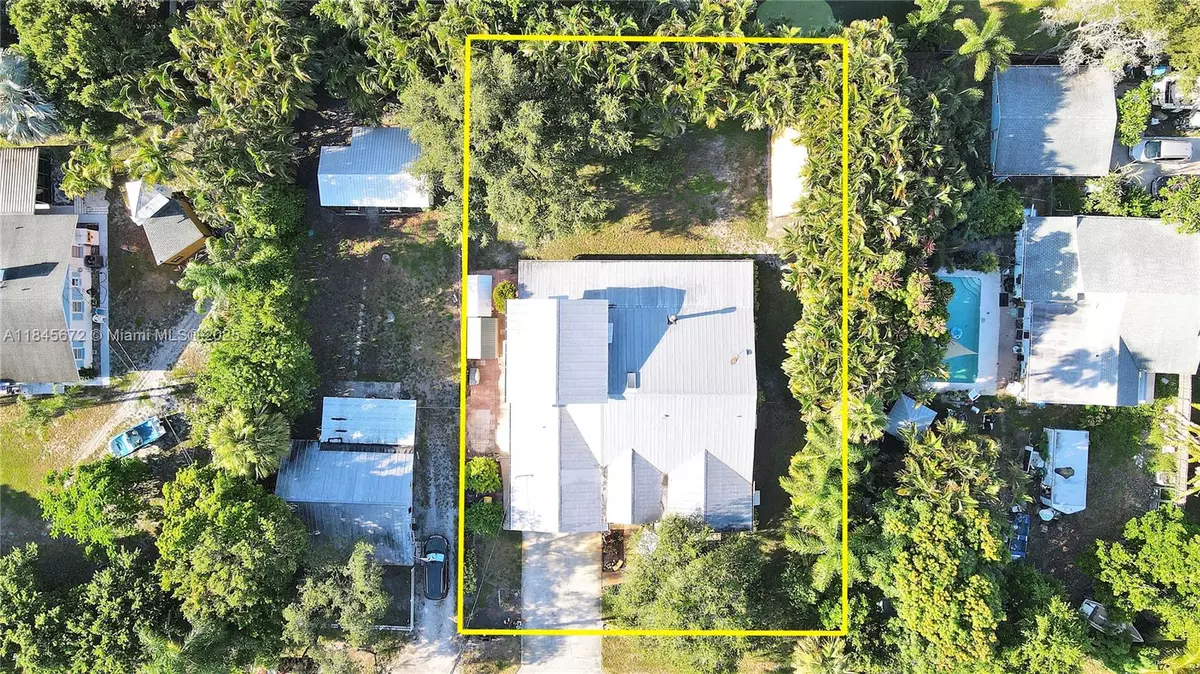 Palm City, FL 34990,1030 SW 31st St