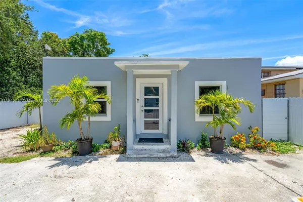 Miami, FL 33150,870 NW 100th St