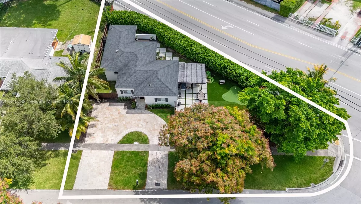 Miami, FL 33155,6711 N Waterway Dr