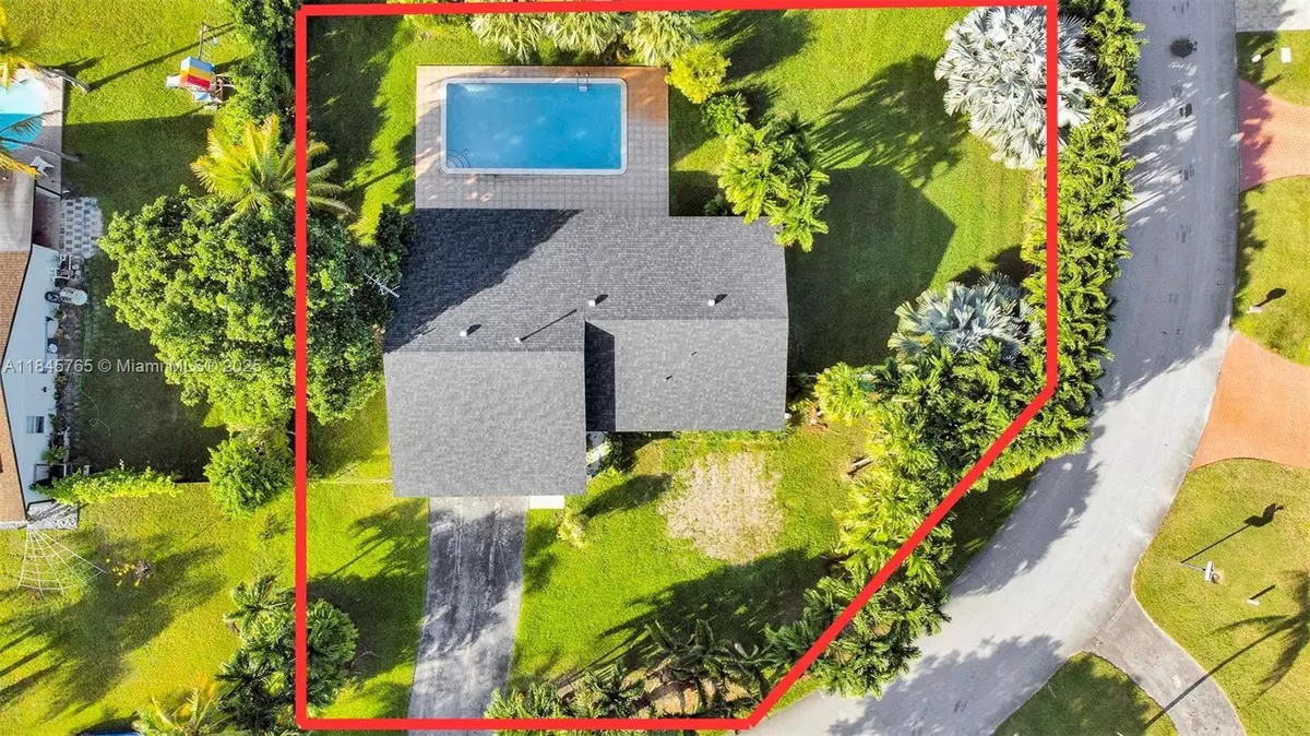 Palmetto Bay, FL 33157,8405 SW 181st Ter