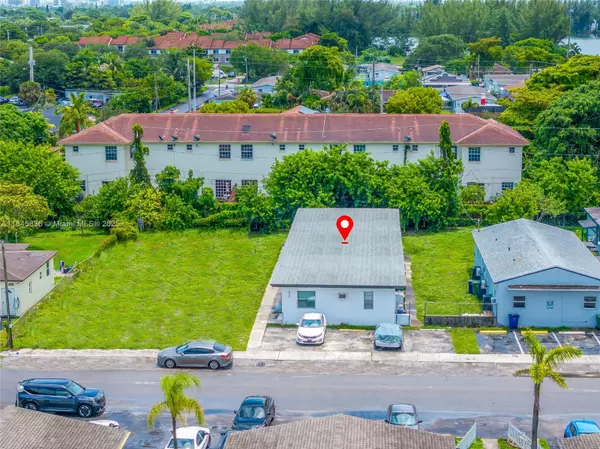 Hallandale Beach, FL 33009,832 NW 10th St