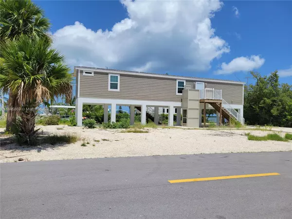 Key Largo, FL 33037,799 Hazel St #799