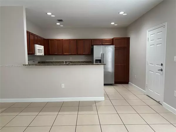 Miami, FL 33196,9232 SW 170th Ave #9232