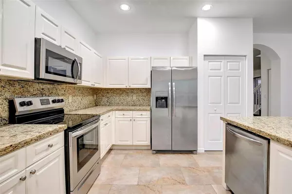 Miramar, FL 33027,15421 SW 18th St #0