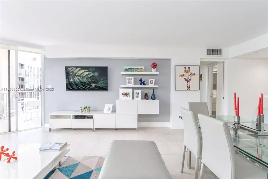 1901 Brickell Ave #B1611, Miami, FL 33129