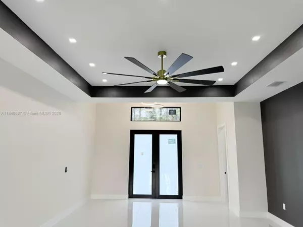 Lehigh Acres, FL 33936,703 Sheldon Ave