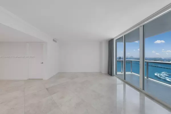 Miami, FL 33132,1800 N Bayshore Dr #2511