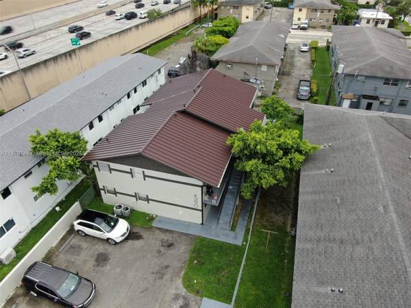 590 NW 65th St #3, Miami, FL 33150