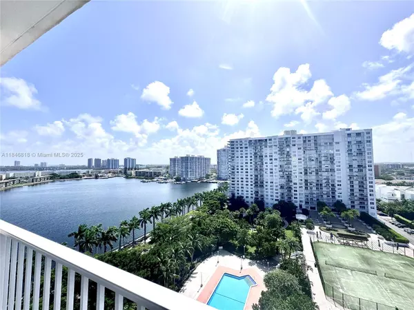 2851 NE 183rd St #1508E, Aventura, FL 33160