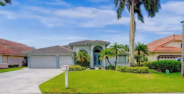 9912 NW 49th Pl, Coral Springs, FL 33076