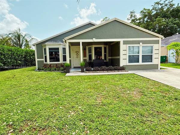 1600 SW 127th Ln, Davie, FL 33325