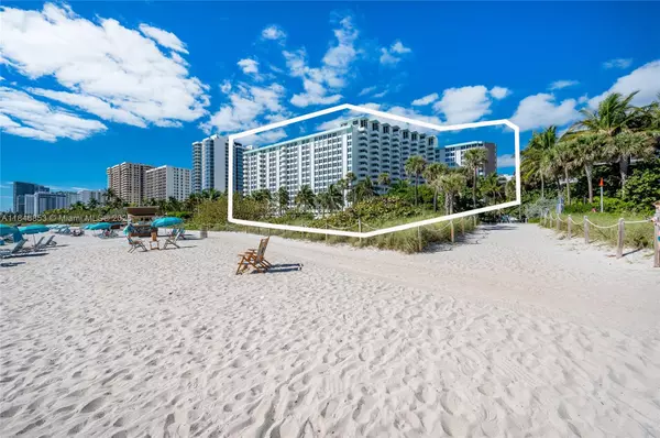 Miami Beach, FL 33140,2899 Collins Ave #833